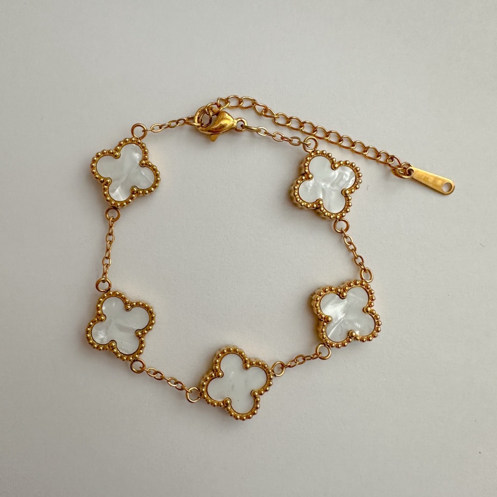 Gold+White Clover Bracelet